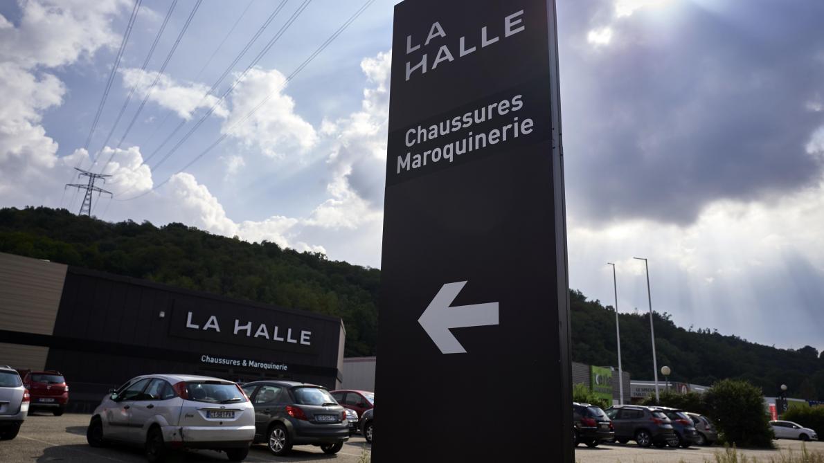 La halle aux chaussures discount comboire